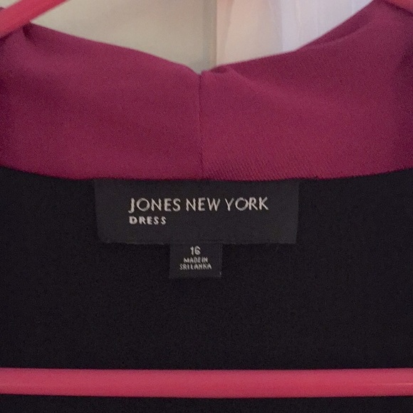 Layered two toned dress - Picture 3 of 4